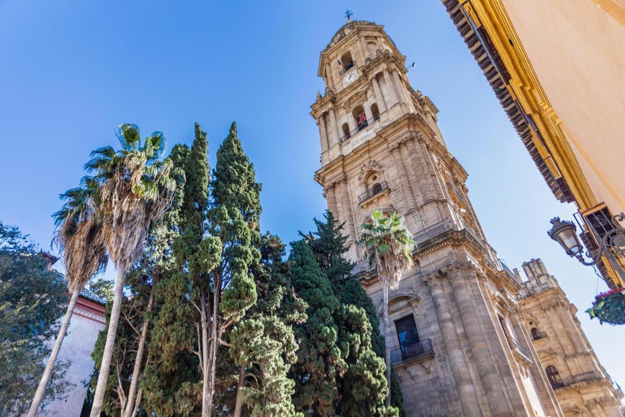 Central Malaga Apartment At Mitjana Plaza Luaran gambar